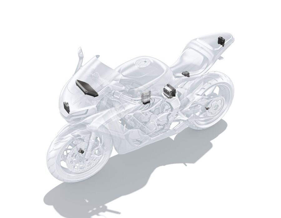 Nuove funzioni di assistenza alla guida con radar Bosch